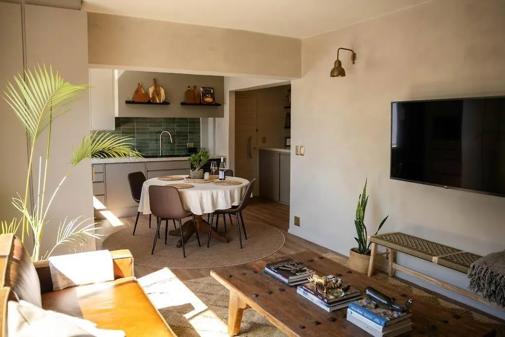 The Asvati - Chic Two Bedroom Apartment In Green Point Le Cap